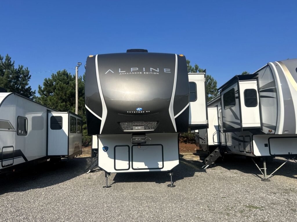 2020 Grand Design Solitude 380M — view 2